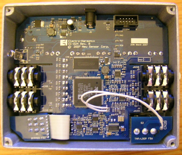 EHX Stereo Memory Man with Hazarai Innenansicht